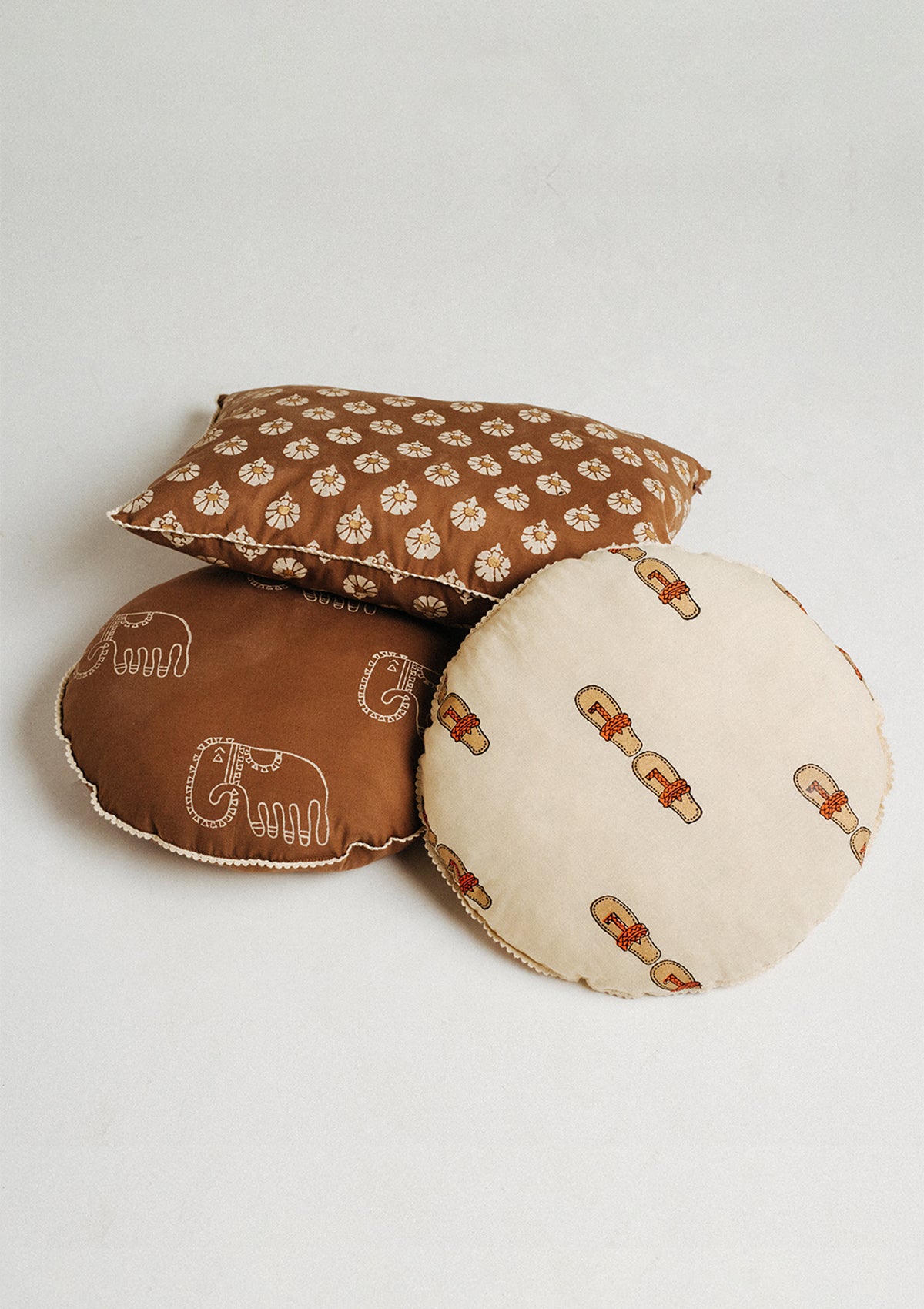 JEHAN CUSHION COVERS